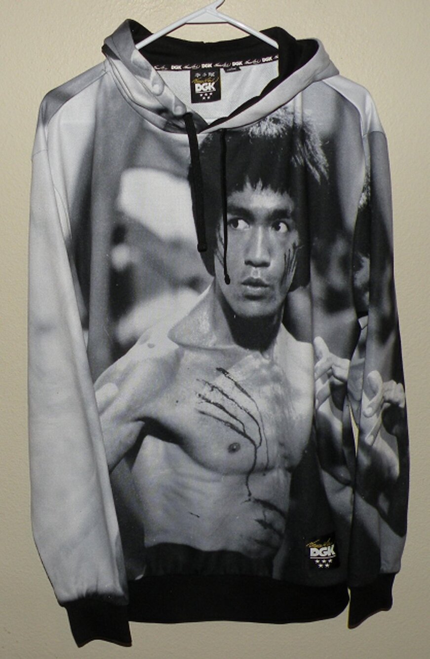 Bruce Lee DGK Men’s Large Pullover Hooded Sweatshirt Hoodie All Over Print